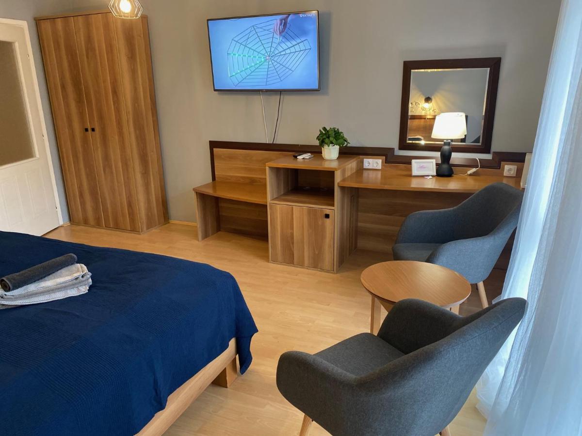 Tuenderpart Apartment Эгер Экстерьер фото